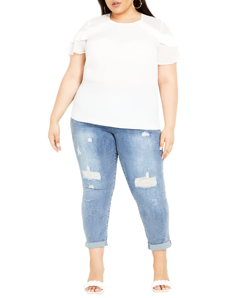 Front of a model wearing a size XXL TOP CLARA in IVORY by City Chic. | dia_product_style_image_id:352845